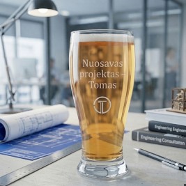 Alaus bokalas „Nuosavas projektas“ su vardu – dovana pradėjusiam savo verslą